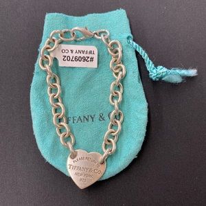 Tiffany & Co Heart Tag Lobster Clasp Round Link 925 Sterling Silver Bracelet